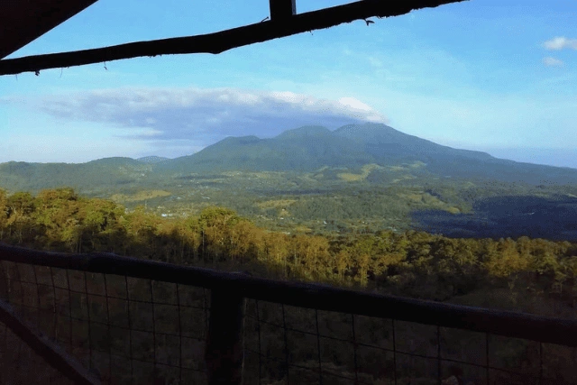 Miravalles Mountain View